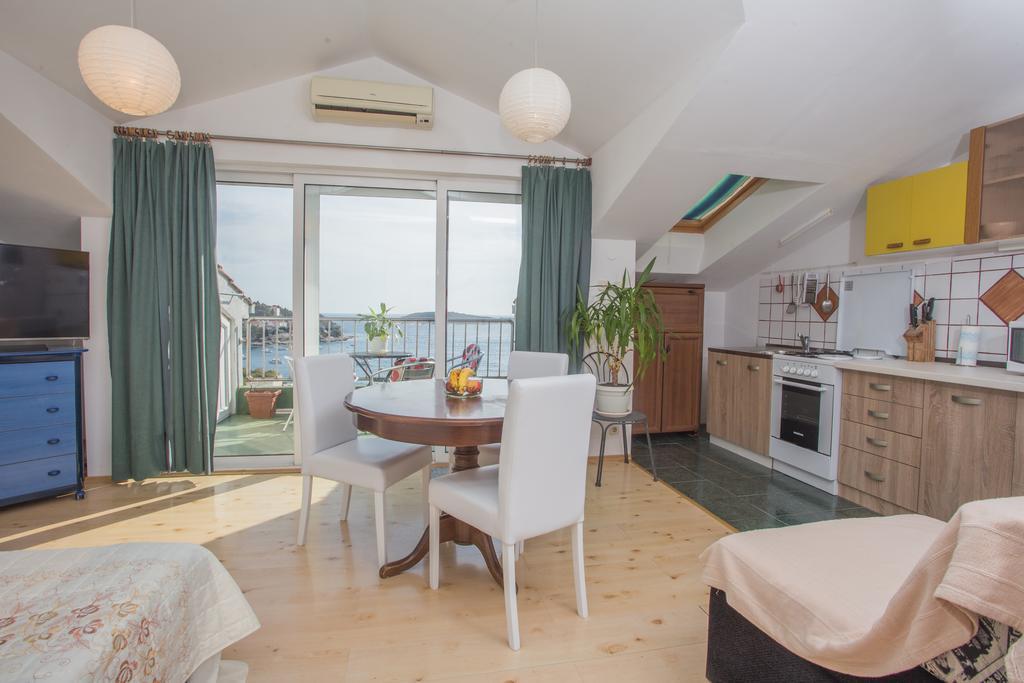Apartment Lili Hvar Island Buitenkant foto