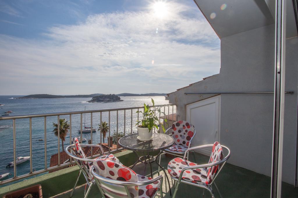 Apartment Lili Hvar Island Buitenkant foto